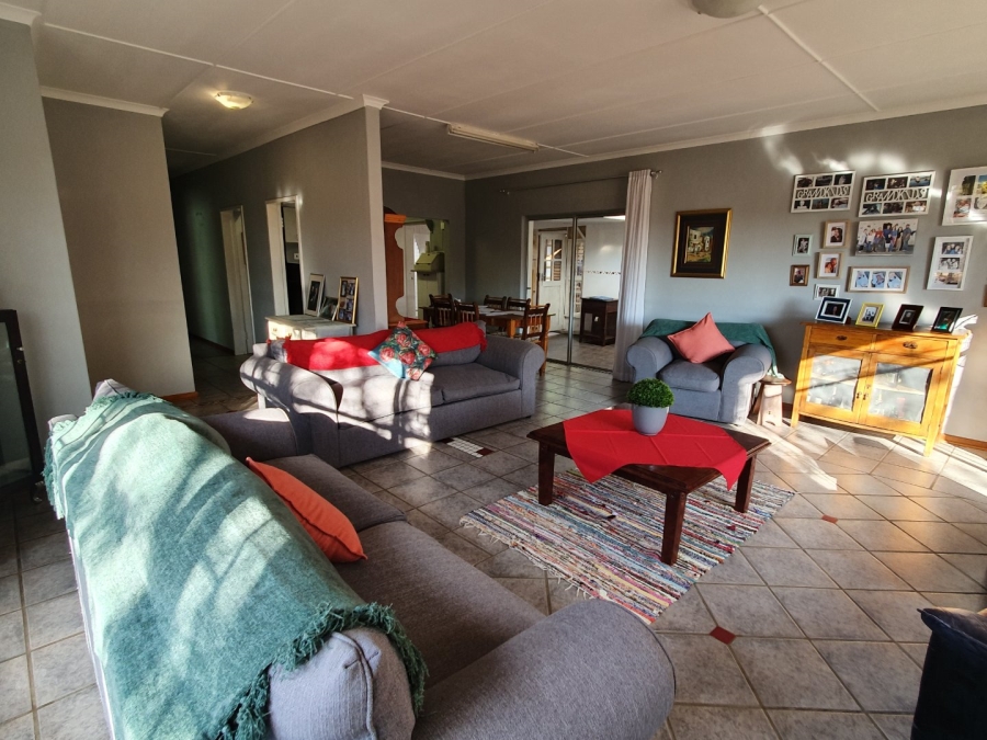 To Let 3 Bedroom Property for Rent in Panorama Free State